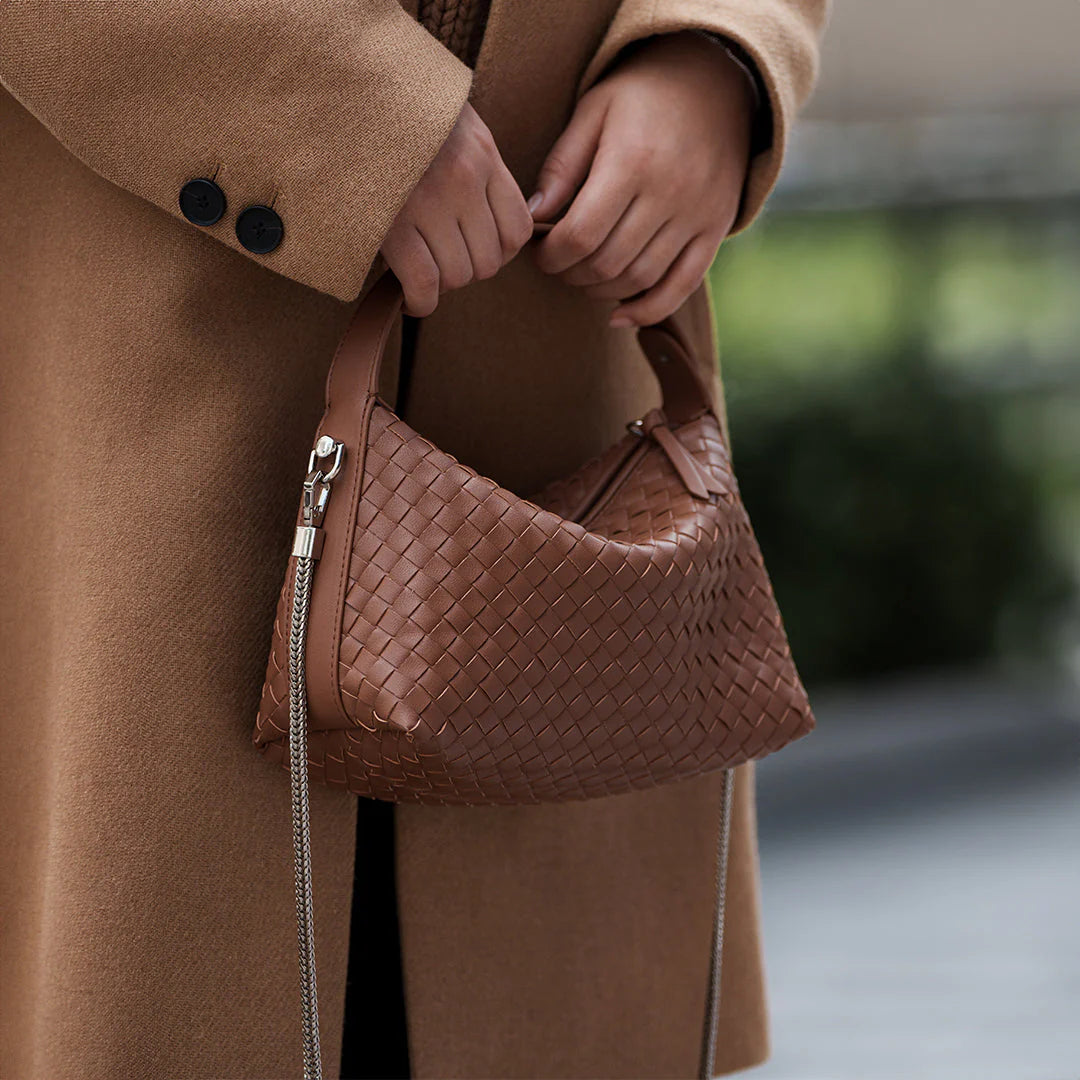 Vioraia Isabel Handbag