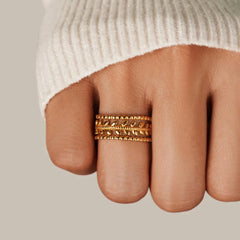 Vioraia Marissa Layered Gold Leaf Ring