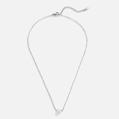 Vioraia Solitaire Silver Pearl Necklace