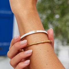 Vioraia White Sahara Gold Bangle