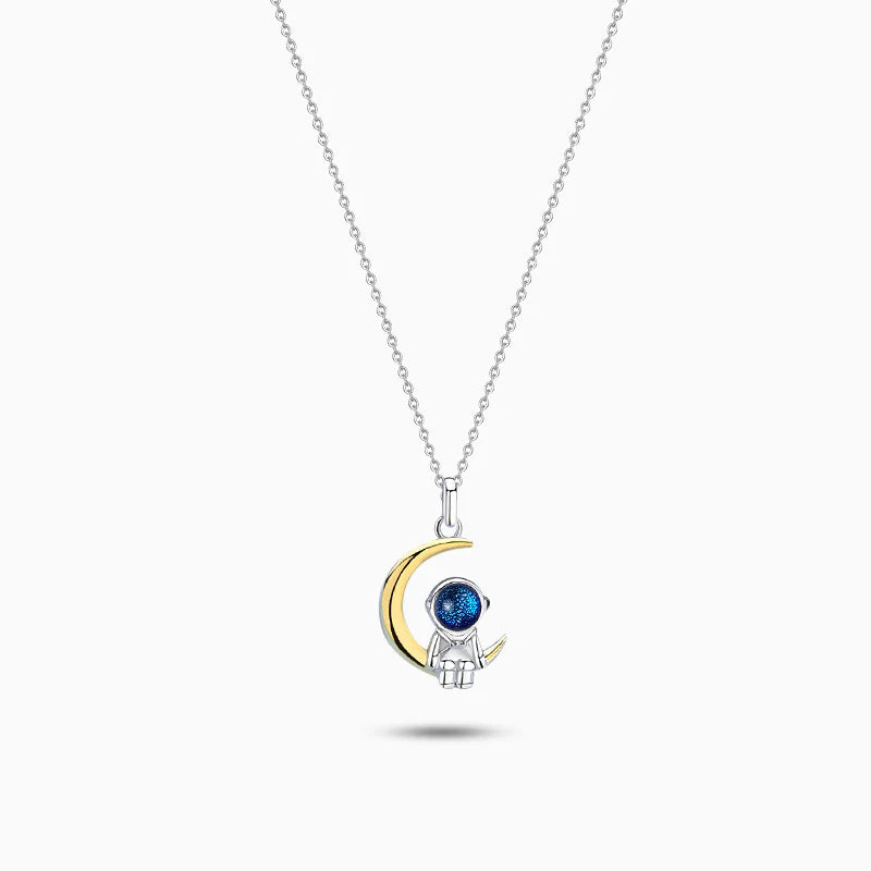 Vioraia Astronaut Moon Necklace