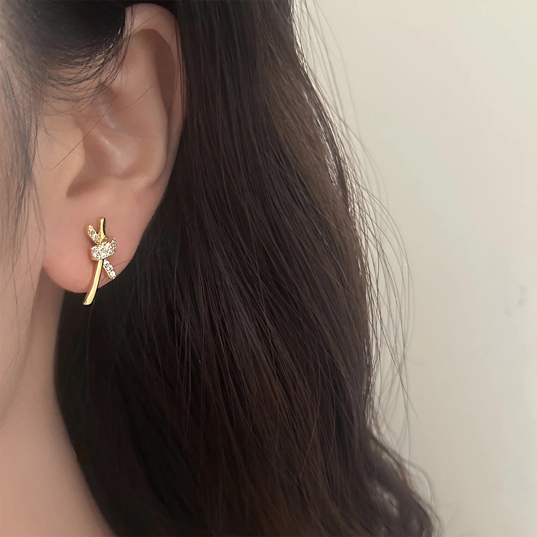 Vioraia Lyra Twist Climber Earrings