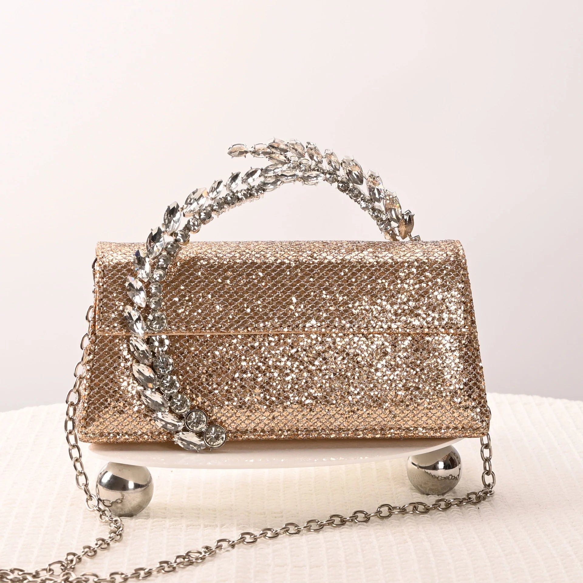 Vioraia B  Handbag