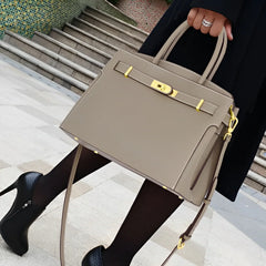 Vioraia Betty Everyday Medium Tote Bag