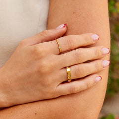 Vioraia Mari Heart Gold Ring