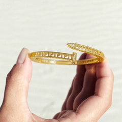 Vioraia Prestigious Jewelry Set