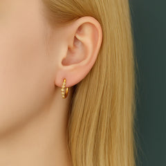 Vioraia Seraphina Moon Hoops