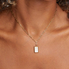 Vioraia Freya Shell Gold Necklace