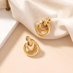 Vioraia Rhea Loop Echo Earrings