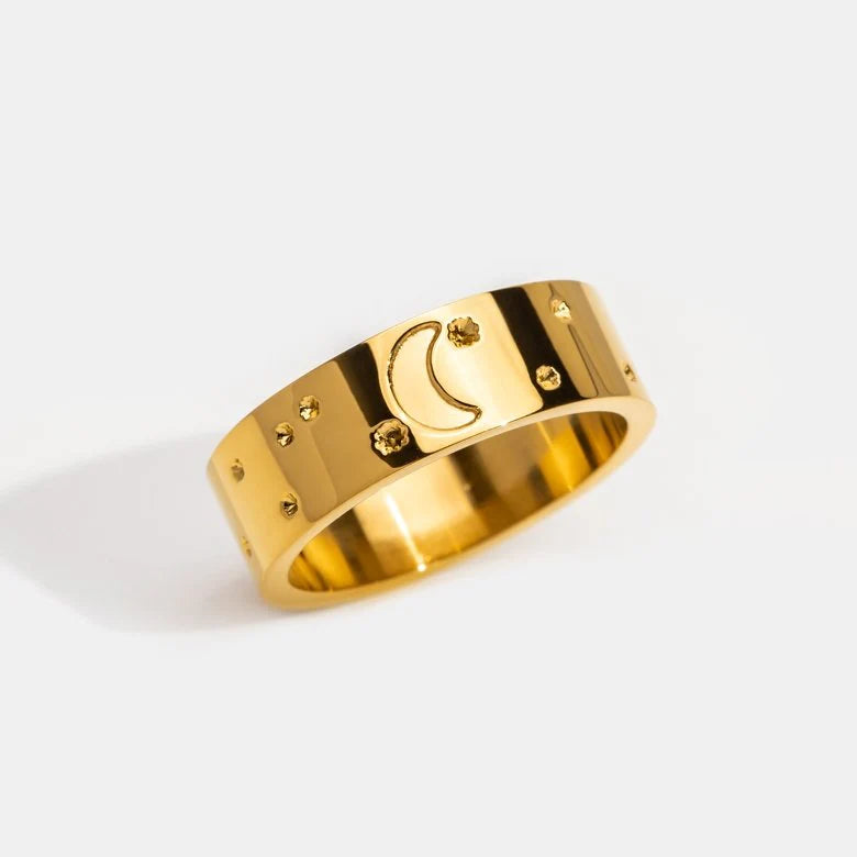 Vioraia Starry Moonlight Gold Ring