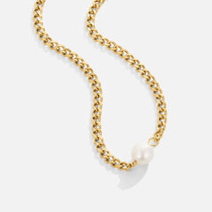 Vioraia Victoria Pearl Necklace