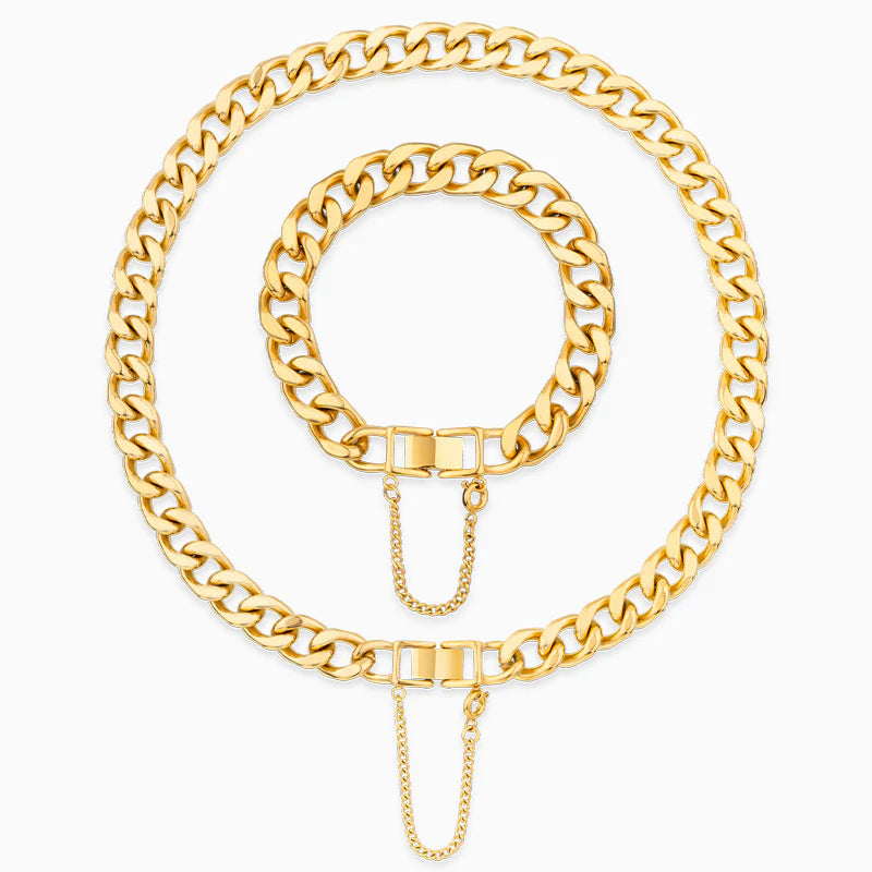 Vioraia Contemporary Buckle Jewelry Set