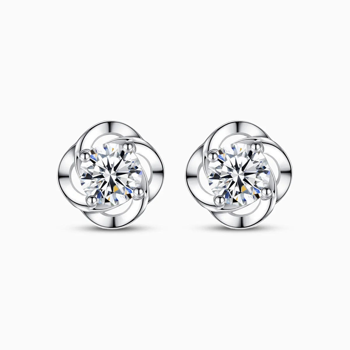 Vioraia Sparkling Flower Stud Earrings