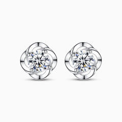 Vioraia Sparkling Flower Stud Earrings