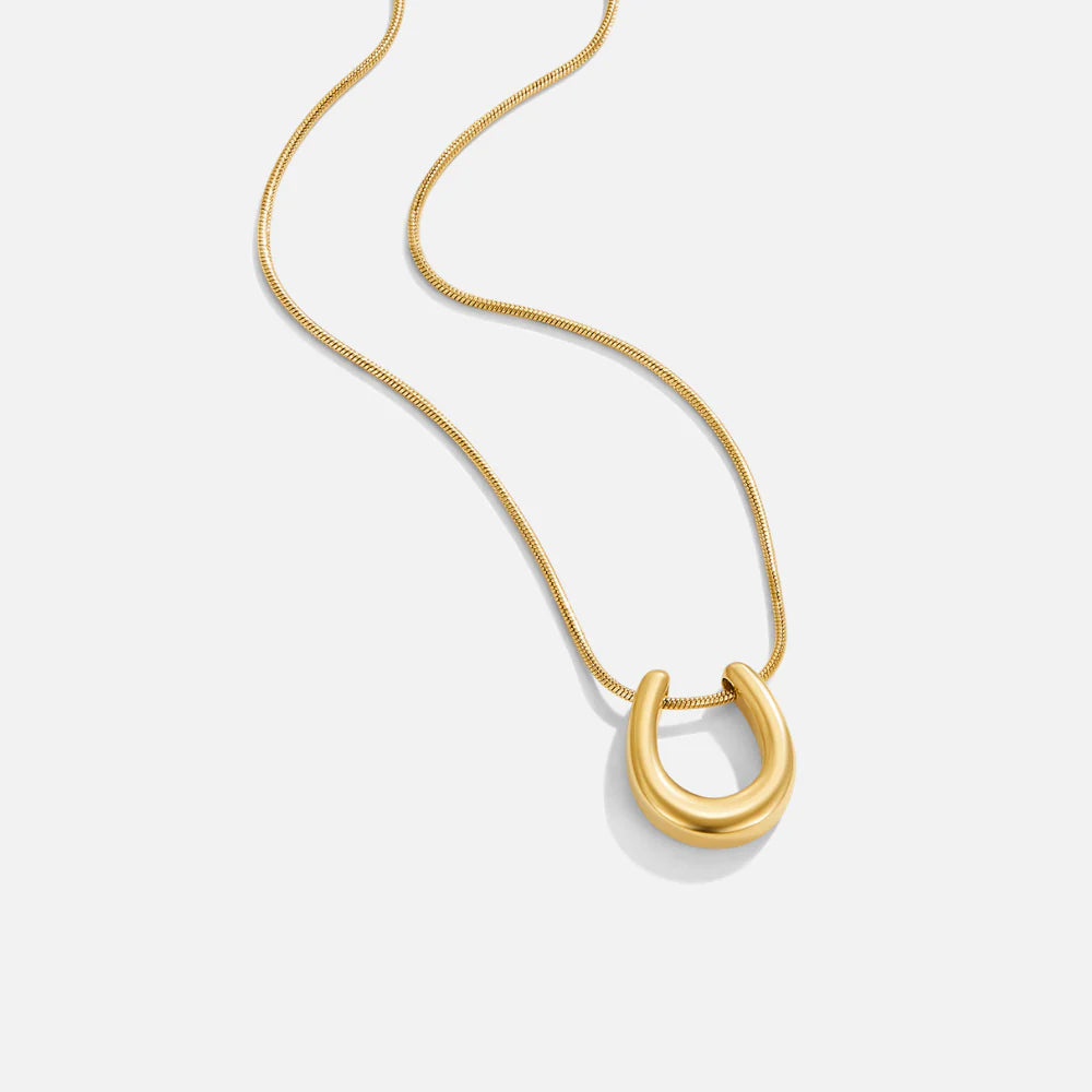 Vioraia Golden Horseshoe Necklace