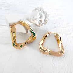 Vioraia Sierra Wave Hoop Earrings