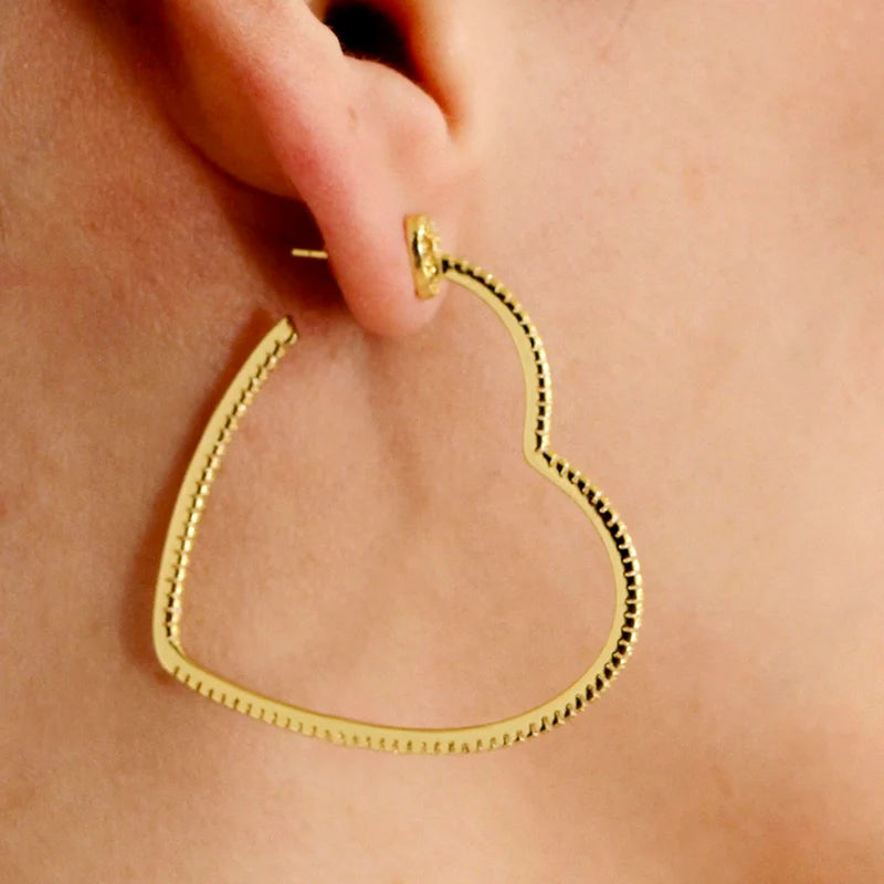 Vioraia Sparkling Love Hoop Earrings