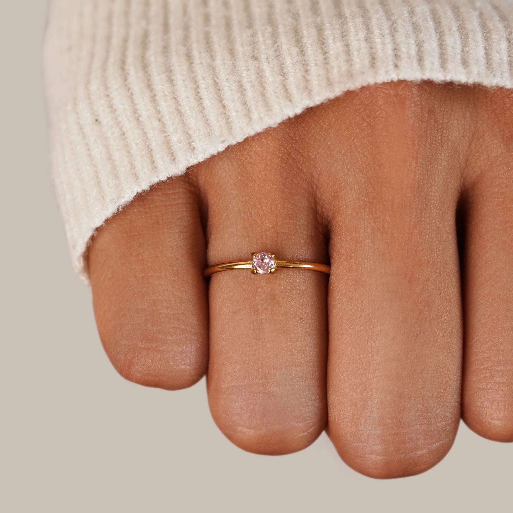 Vioraia Birthstone 18K Gold Rings
