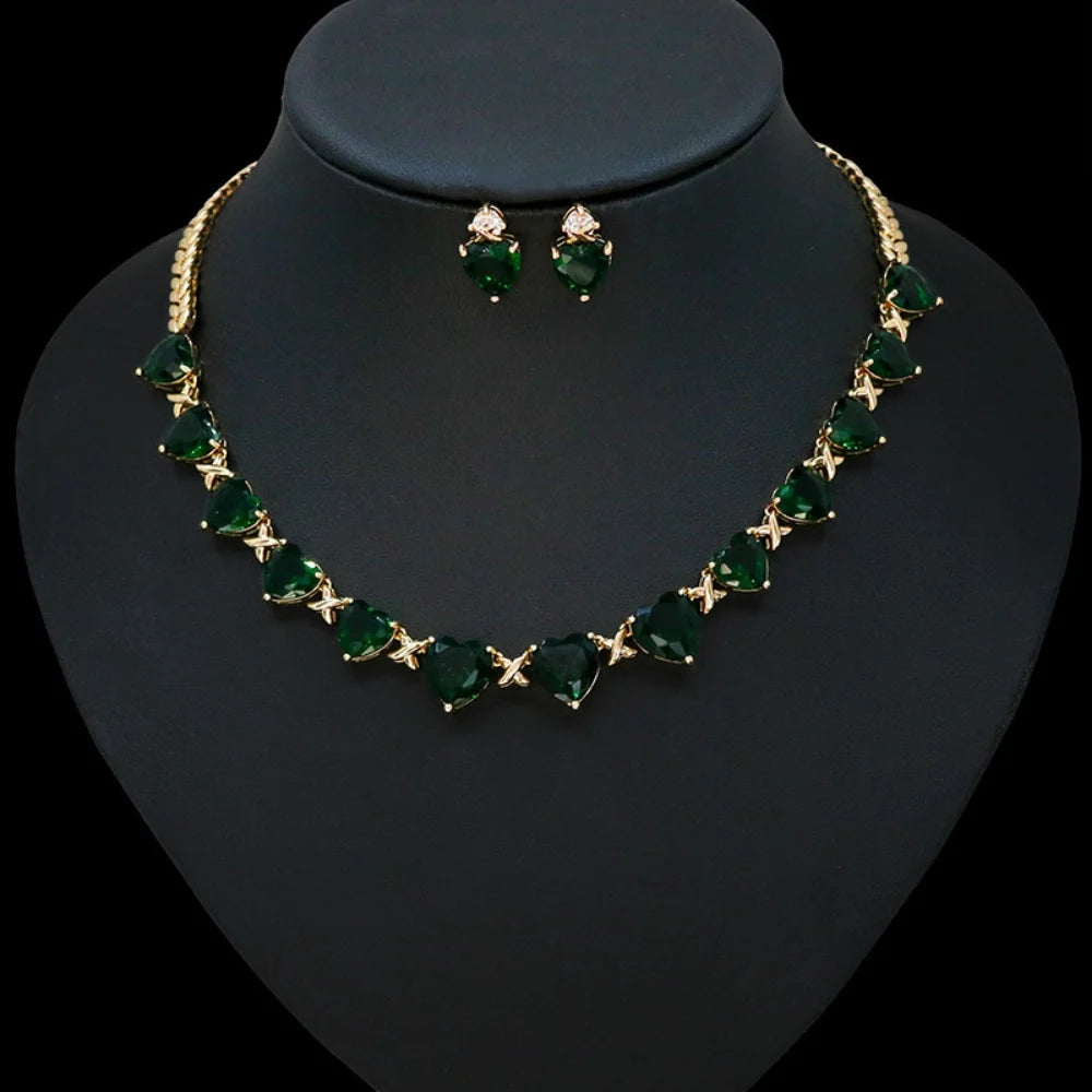 Vioraia Sparkling Hearts Jewelry Set