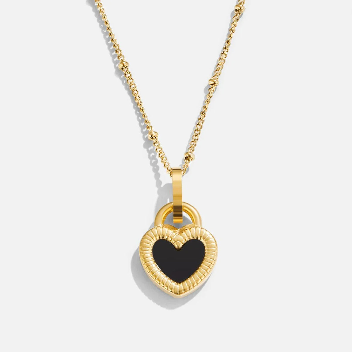 Vioraia Falling For You' Reversible Heart Necklace