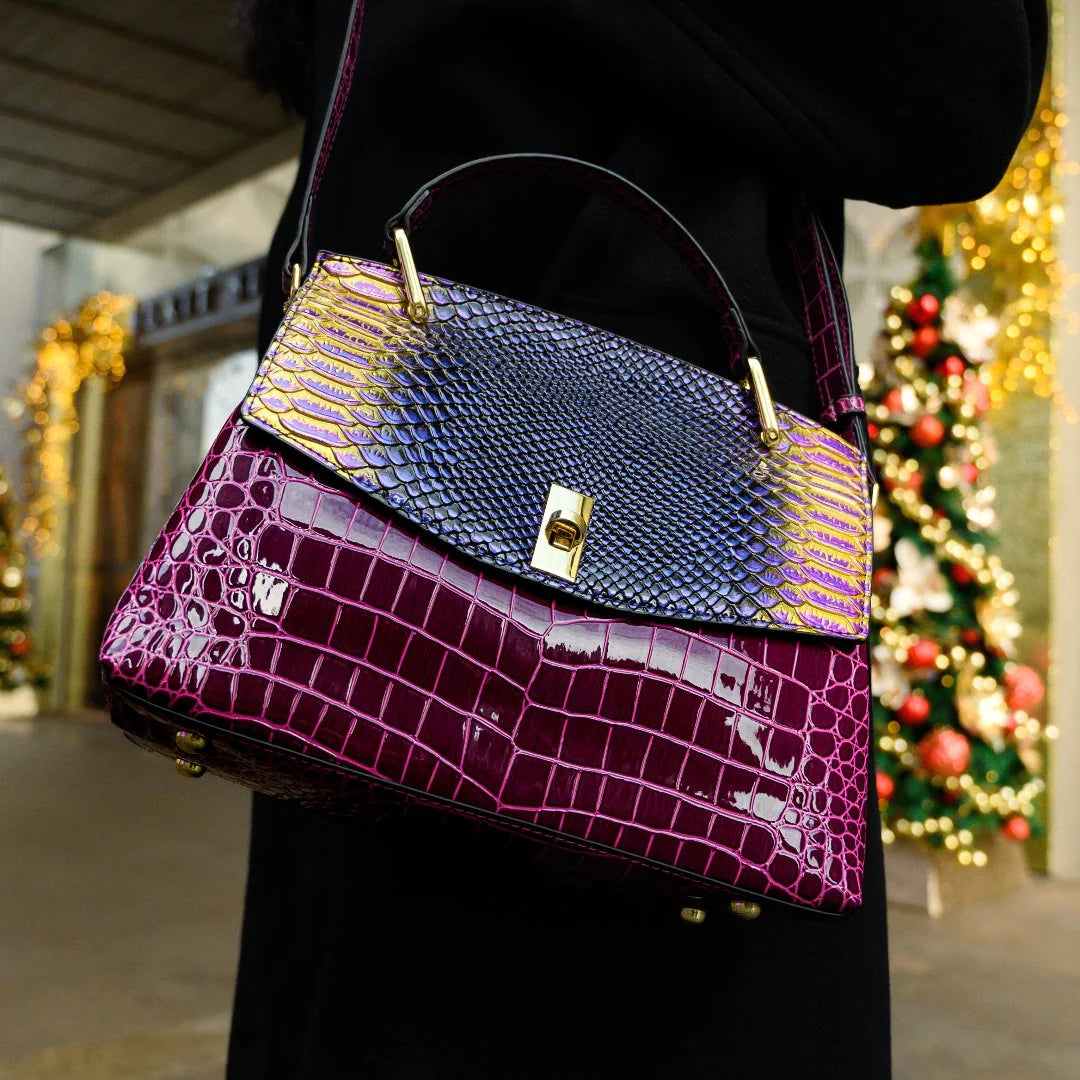 Vioraia Versailles Shoulder Bag