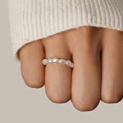 Vioraia Temi Pearl Ring