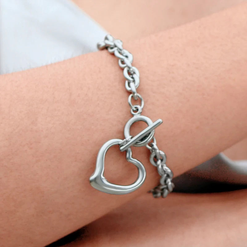 Vioraia Vintage Toggle Clasp Heart Jewelry Set