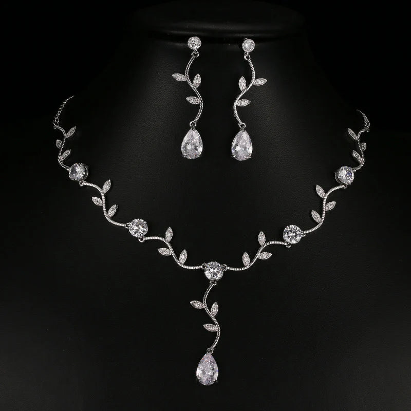 Vioraia Vine and Stud Sparkle Jewelry Set