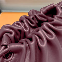 Vioraia Daisy Shoulder Bag