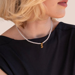 Vioraia Letter Pearl Necklace