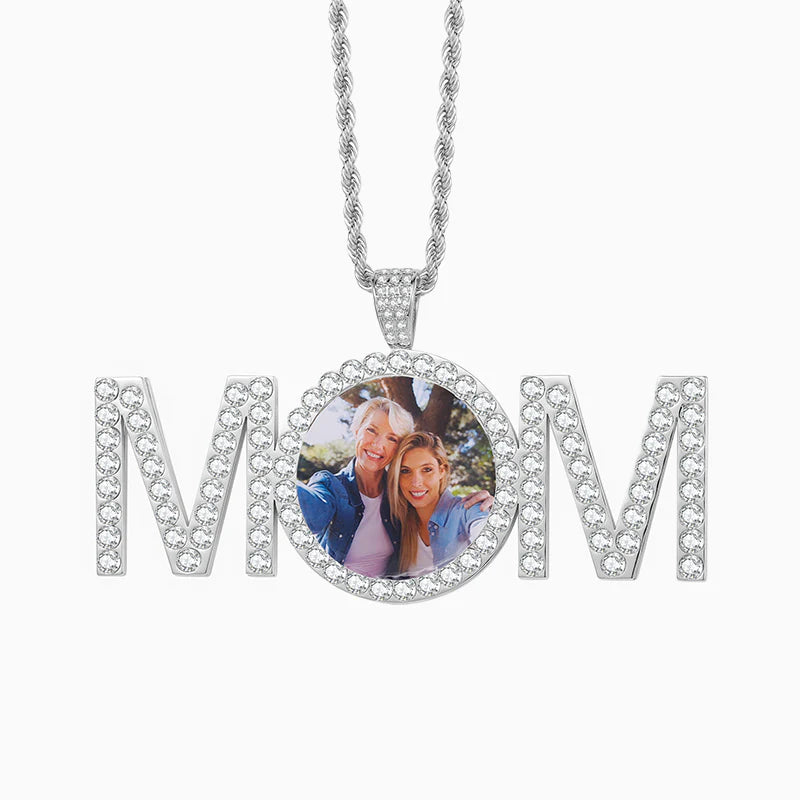 Vioraia Sparkling Mom Photo Necklace