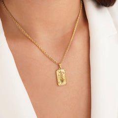 Vioraia ‘The Star’ Tarot Pendant Necklace