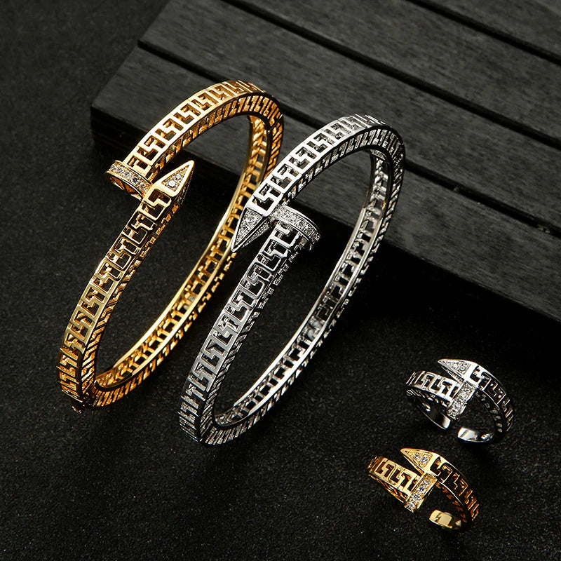 Vioraia Prestigious Jewelry Set