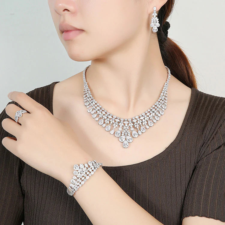 Vioraia Pristine Droplet Fine Jewelry Set