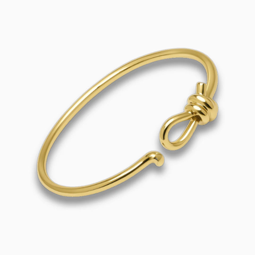 Vioraia Lina Knot Bracelet