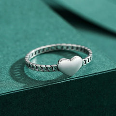 Vioraia Pristine Love Ring