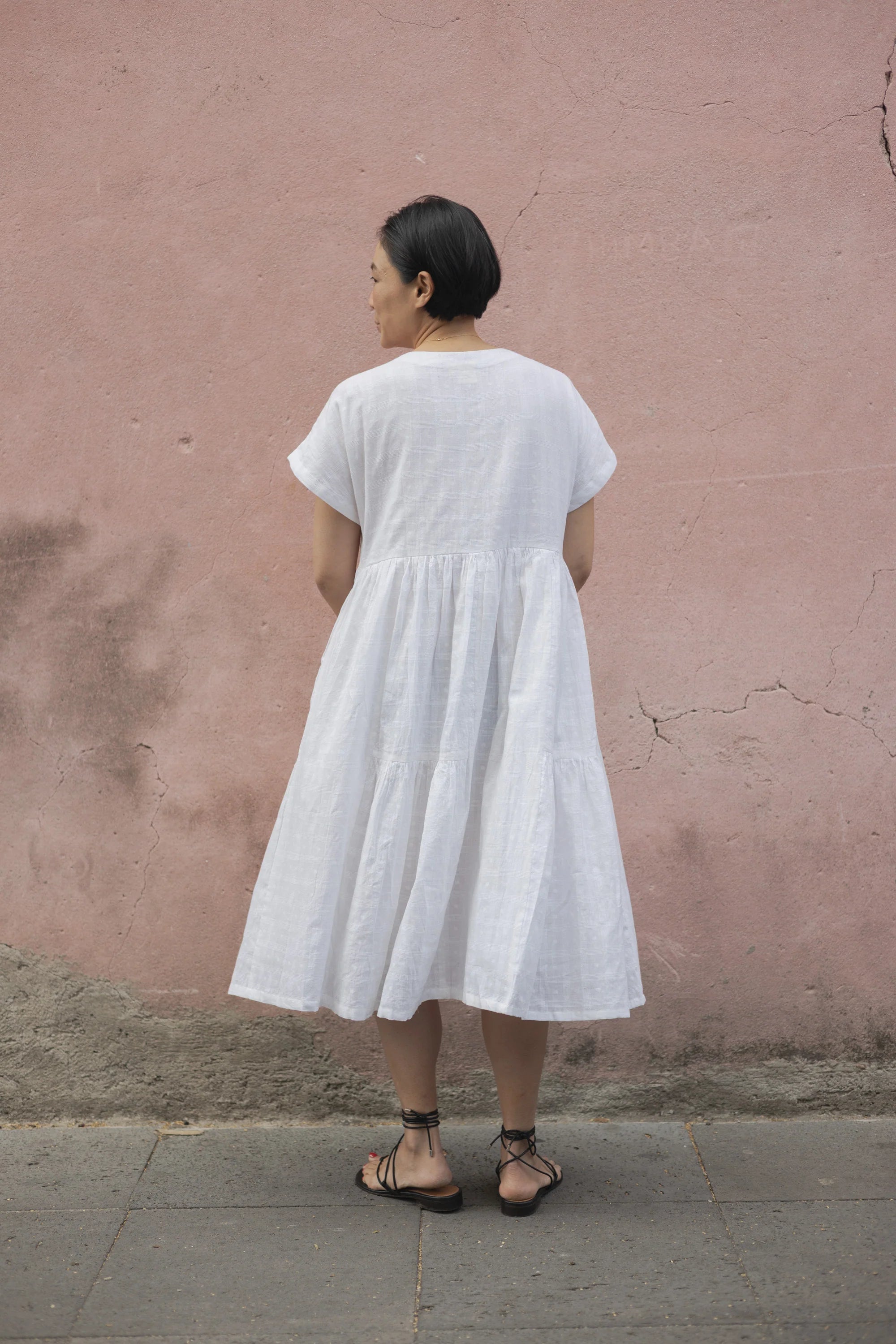 White lily dress