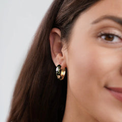 Vioraia Black Gold Hoop Flower Earrings