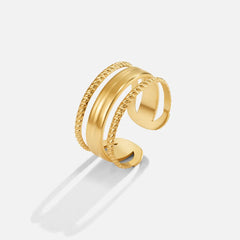 Vioraia Ember Gold Ring