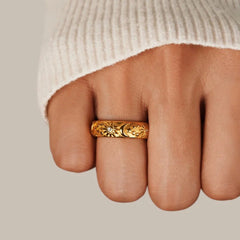 Vioraia Celestial Gold Ring