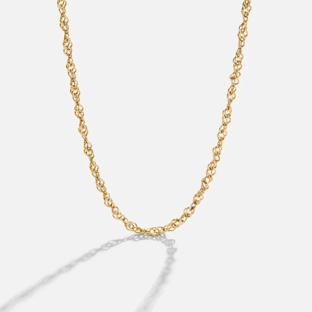 Vioraia Mila Twist Gold Chain Necklace