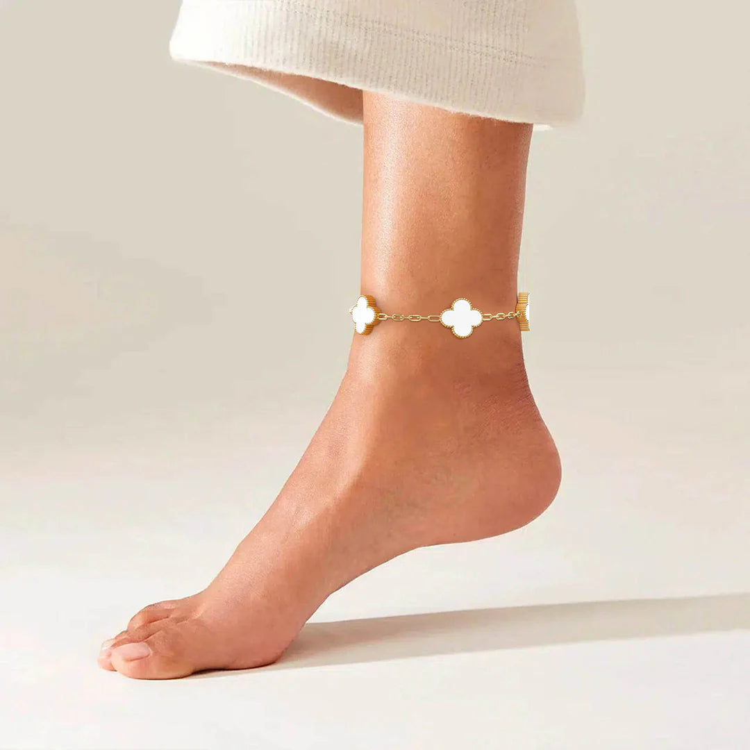 Vioraia Clovers Anklet