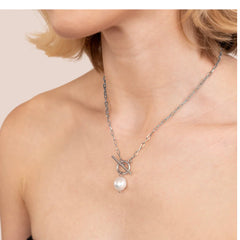 Vioraia Eva Freshwater Pearl Silver Necklace