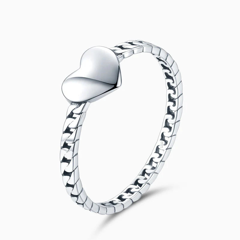 Vioraia Pristine Love Ring