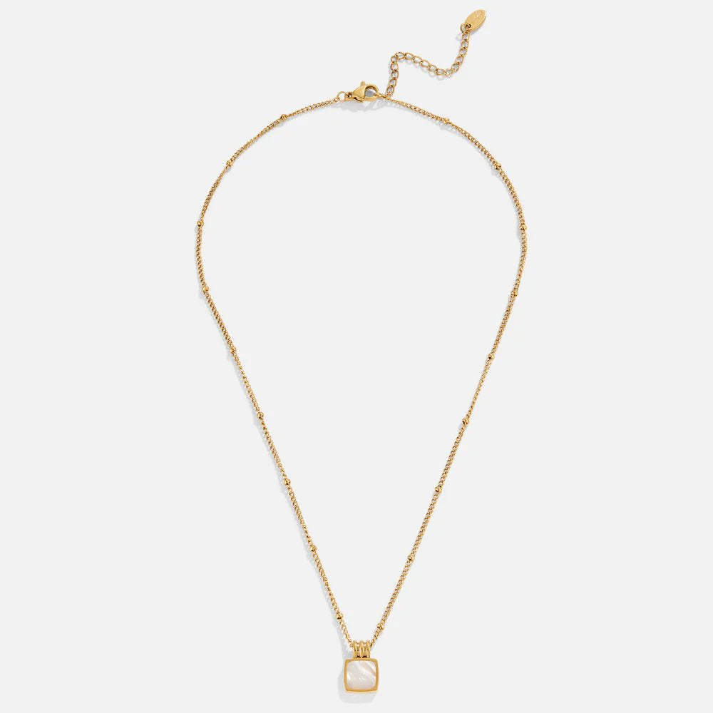 Vioraia Lucia White Shell Pendant Necklace