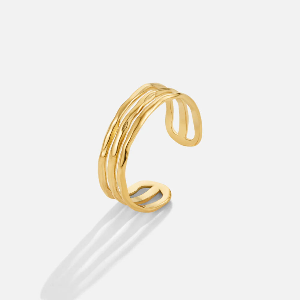 Vioraia Ohio Layered Gold Ring