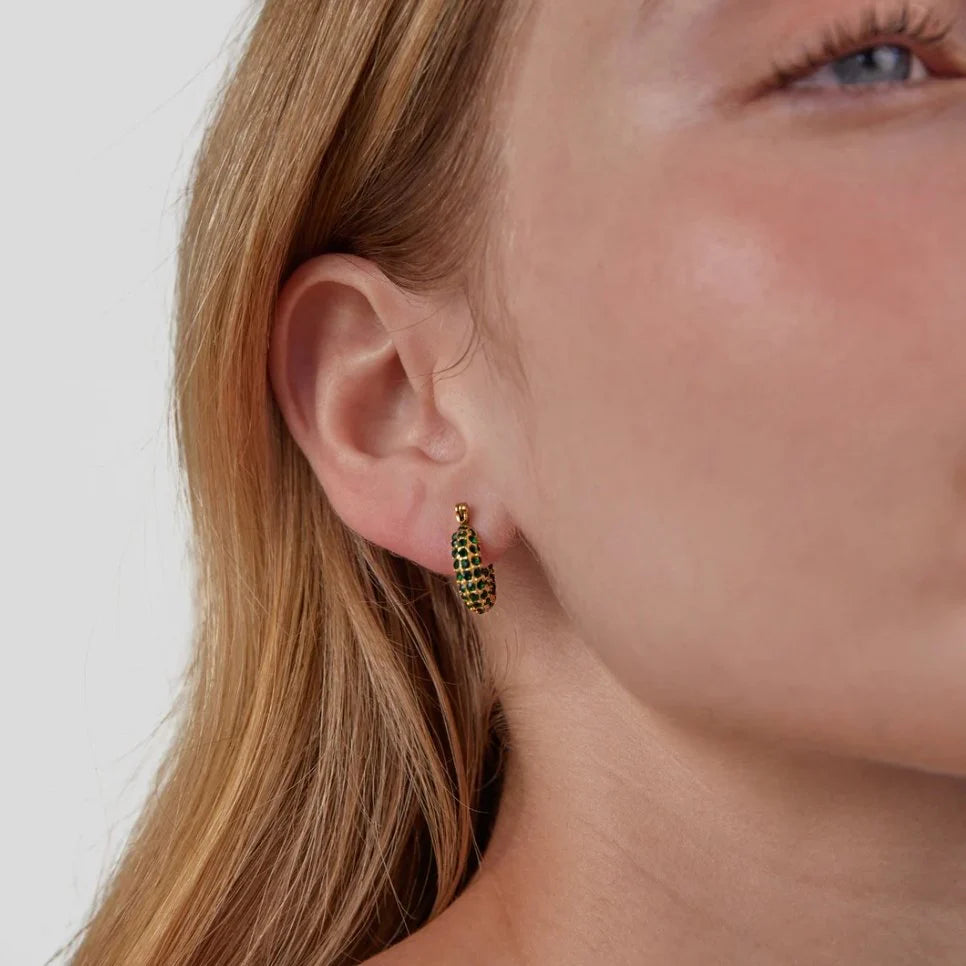 Vioraia Emerald Beauty Hoop Earrings