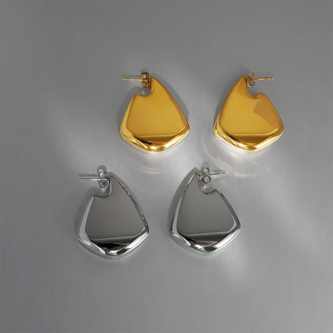 Vioraia Selena Sculptural Drop Earrings