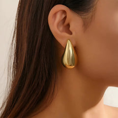 Vioraia Amara Molten Drop Earrings