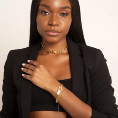 Vioraia Modern Buckle Jewelry Set